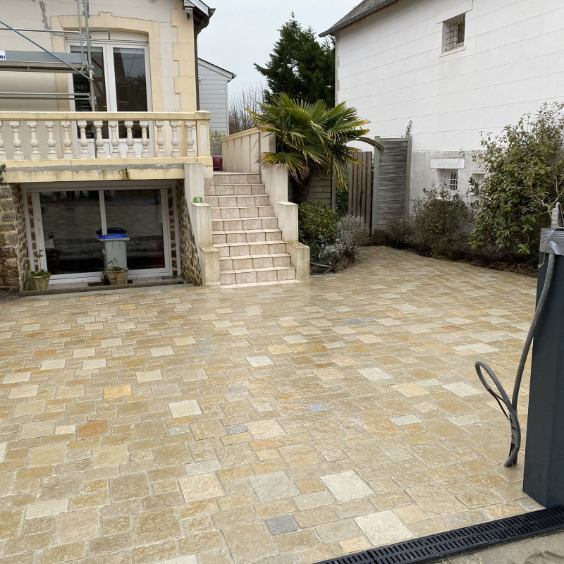 Pavé Tandur beige scié Pavé Tandur beige scié