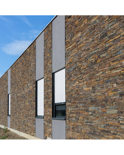 Parement en plaquette multicolore pour grand angle béton