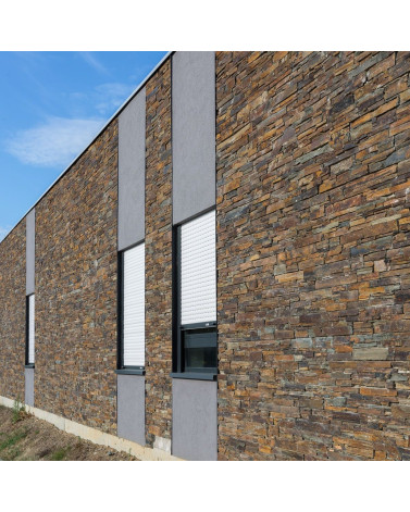 Parement en plaquette multicolore pour petit angle béton