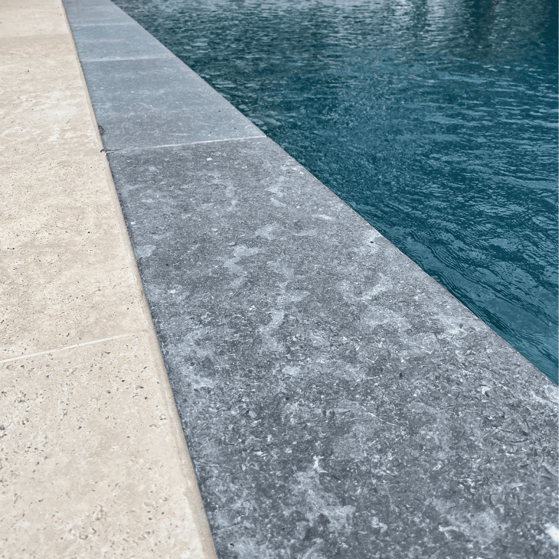 Margelle de piscine Cristalstone