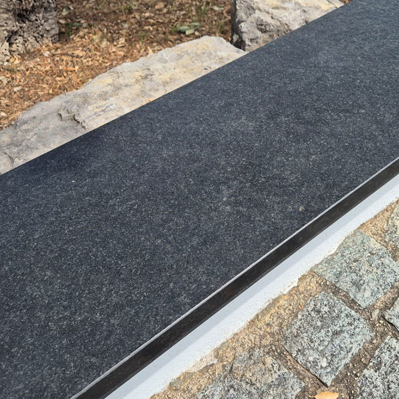 Couvertine Granit noir